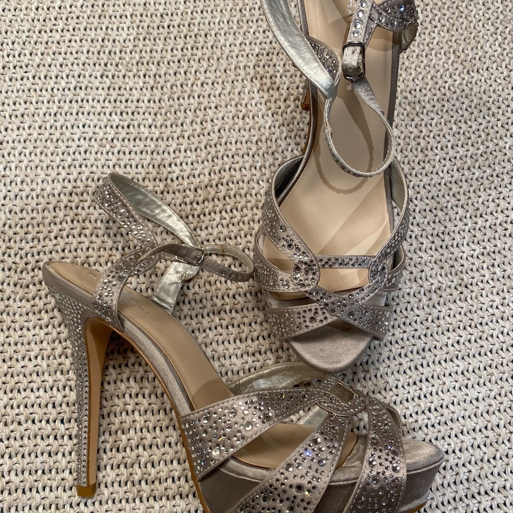 Fabulous sparkly heels